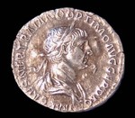 Soprabolzano/Baumgartner: Denaro dell' imperatore Traiano (98-117)