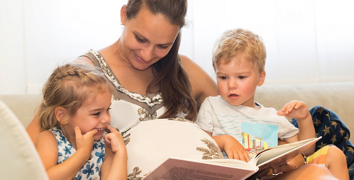 Bookstart - Babys lieben Bücher