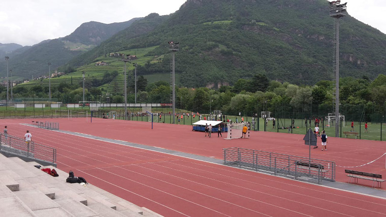 Zona sportiva scolastica Talvera - Campo di atletica