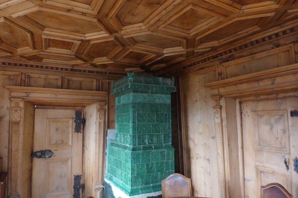Holzdecken, Täfelungen, Böden, Türen Holzdecken, Täfelungen, Böden, Türen