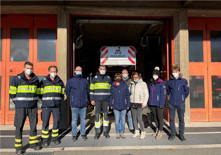 I partecipanti della simulazione nella sede della Protezione Civile a Bolzano (Foto: Florian Alber)